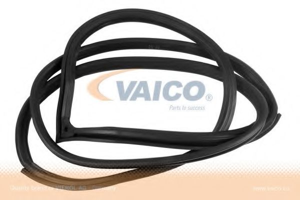 Ущільнення дверей передн Прав MERCEDES C T-MODEL (S202), C (W202) 03.93-03.01